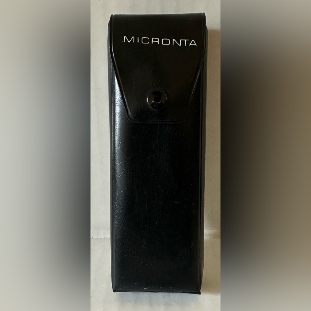 Micronta Illuminated 30X Microscope w/ 8X Magnifier Model 63-851 Hong Kong